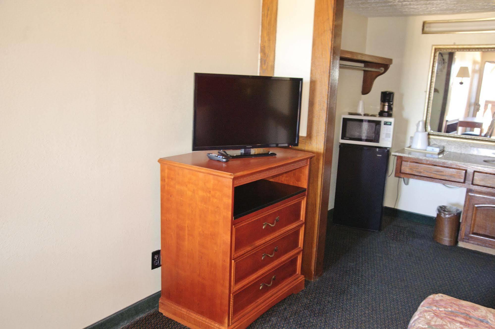 Victorian Inn & Suites Nacogdoches Εξωτερικό φωτογραφία
