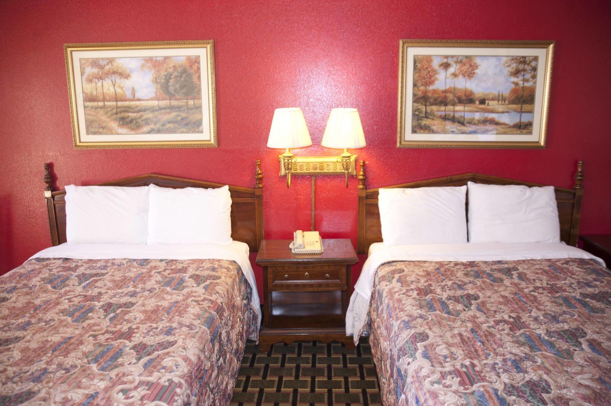 Victorian Inn & Suites Nacogdoches Εξωτερικό φωτογραφία